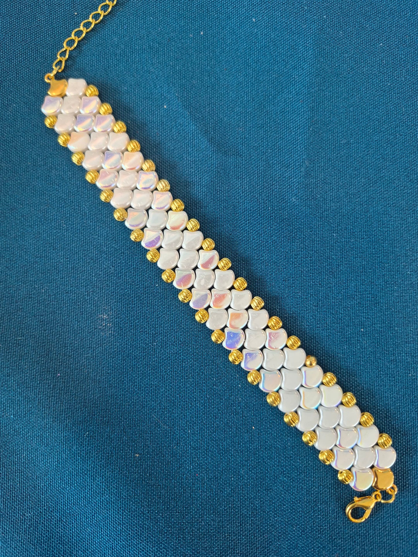 Class: Mermaid Scale Bracelet