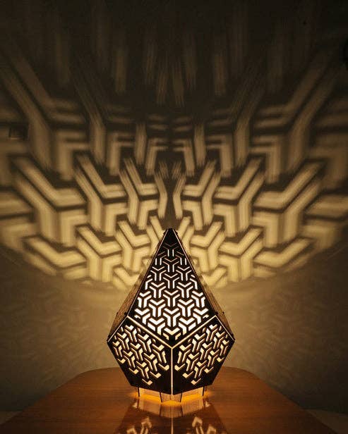 SINAR Arrow 3D Papercraft Table Lamp