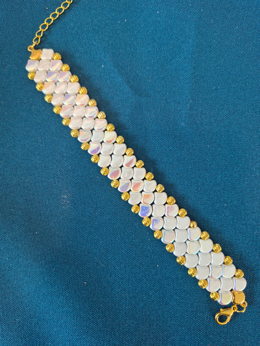 Class: Mermaid Scale Bracelet