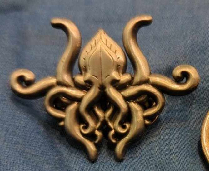 Cthulhu / Kraken Metallic Silver