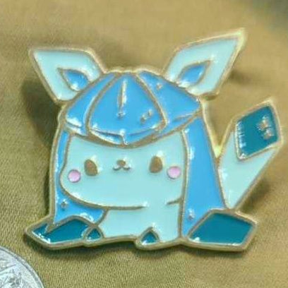 Glaceon Enamel Pin